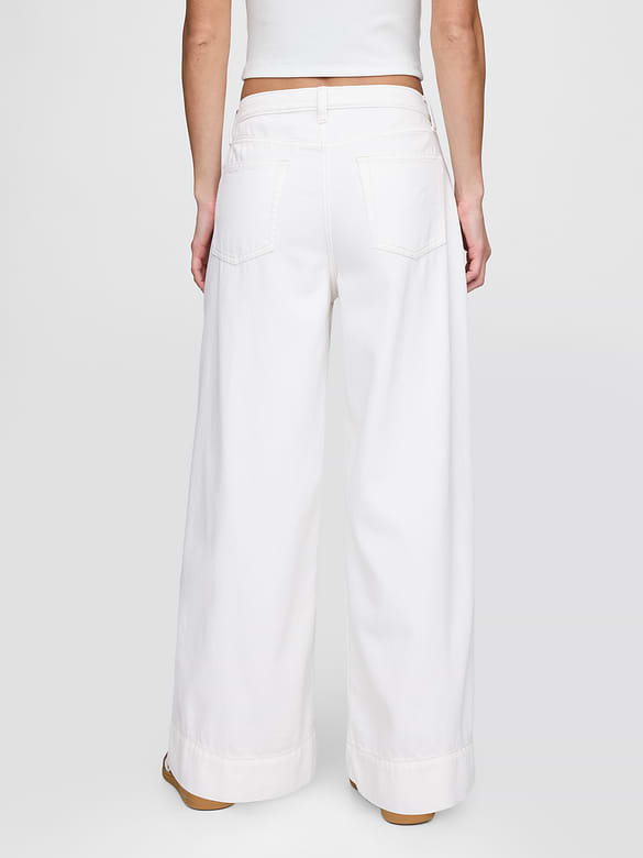 Mid Rise UltraSoft Baggy Jeans