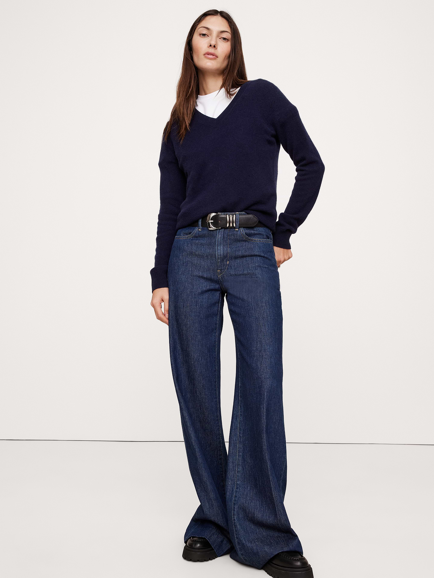 Image number 1 showing, Lightweight Cashmere V-Neck Sweater