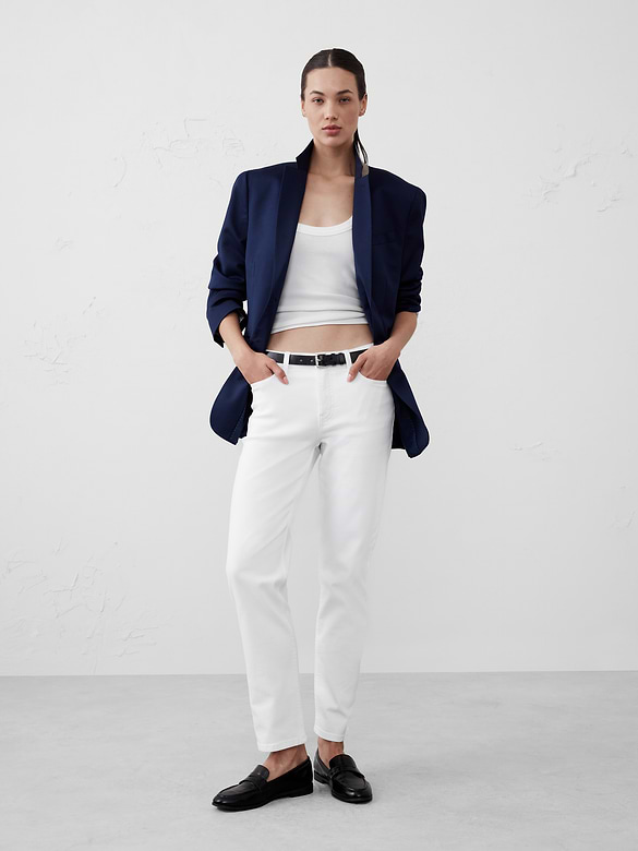 Mid-Rise Slim Jean