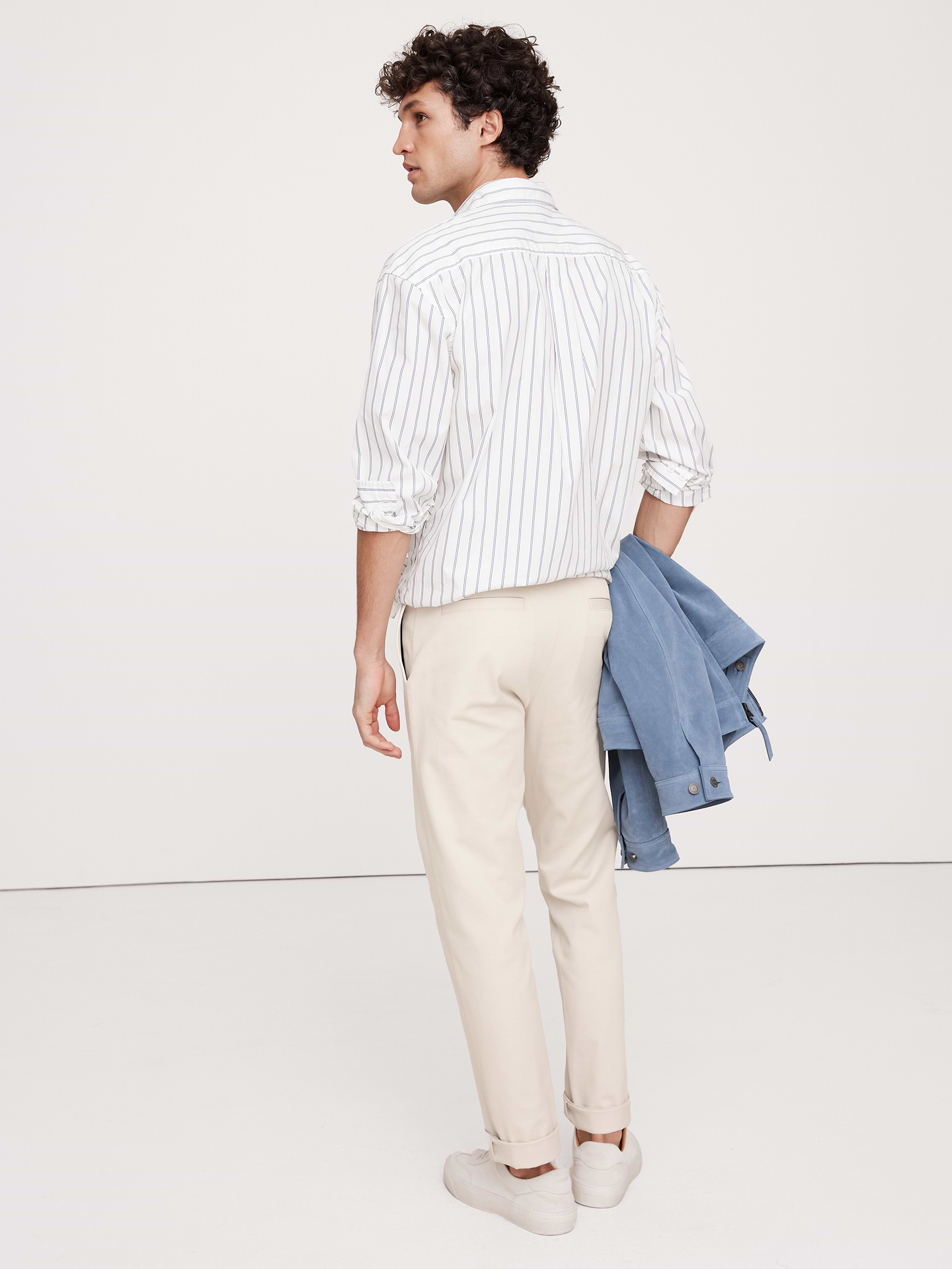 L'image numéro 8 présente Chino étroit en tissu italien extensible