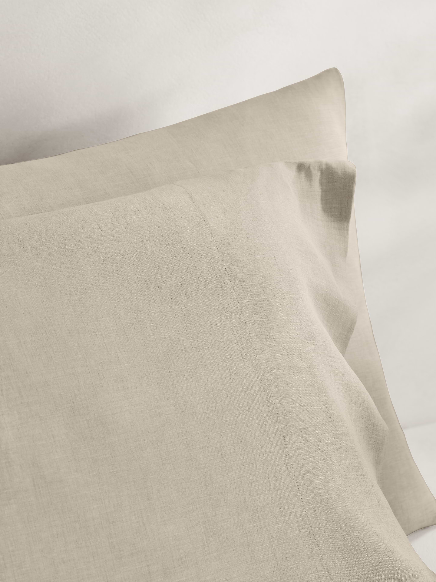 Image 2 of 2, Fine Linen Pillowcases