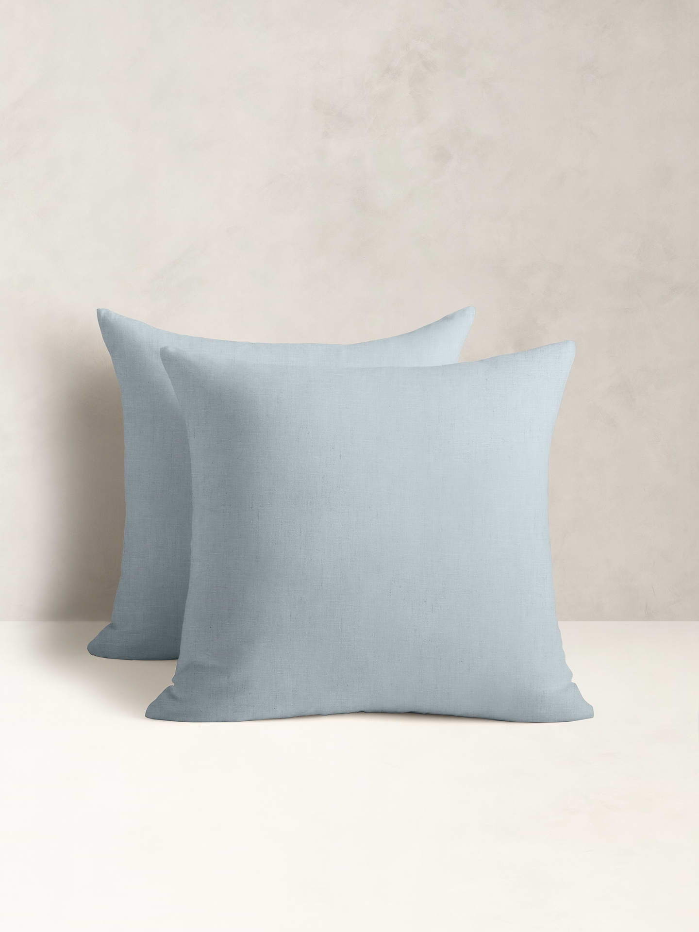 Image number 1 showing, Fine Linen Sham Set