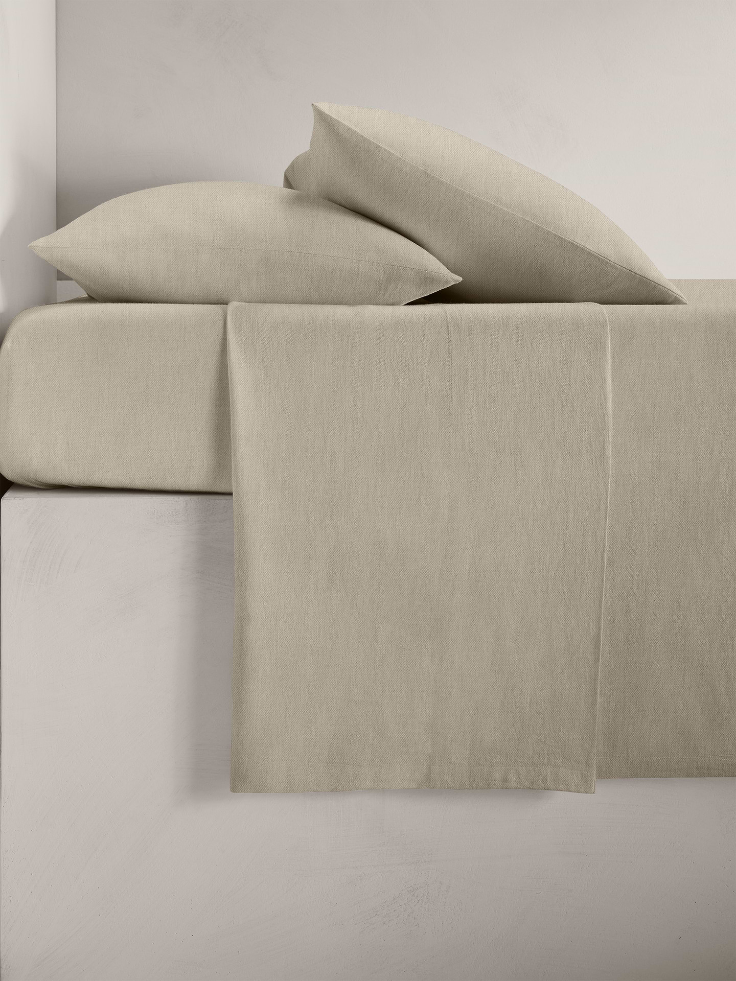 Image 2 of 4, Cotton-Cashmere-Silk Sheet Set