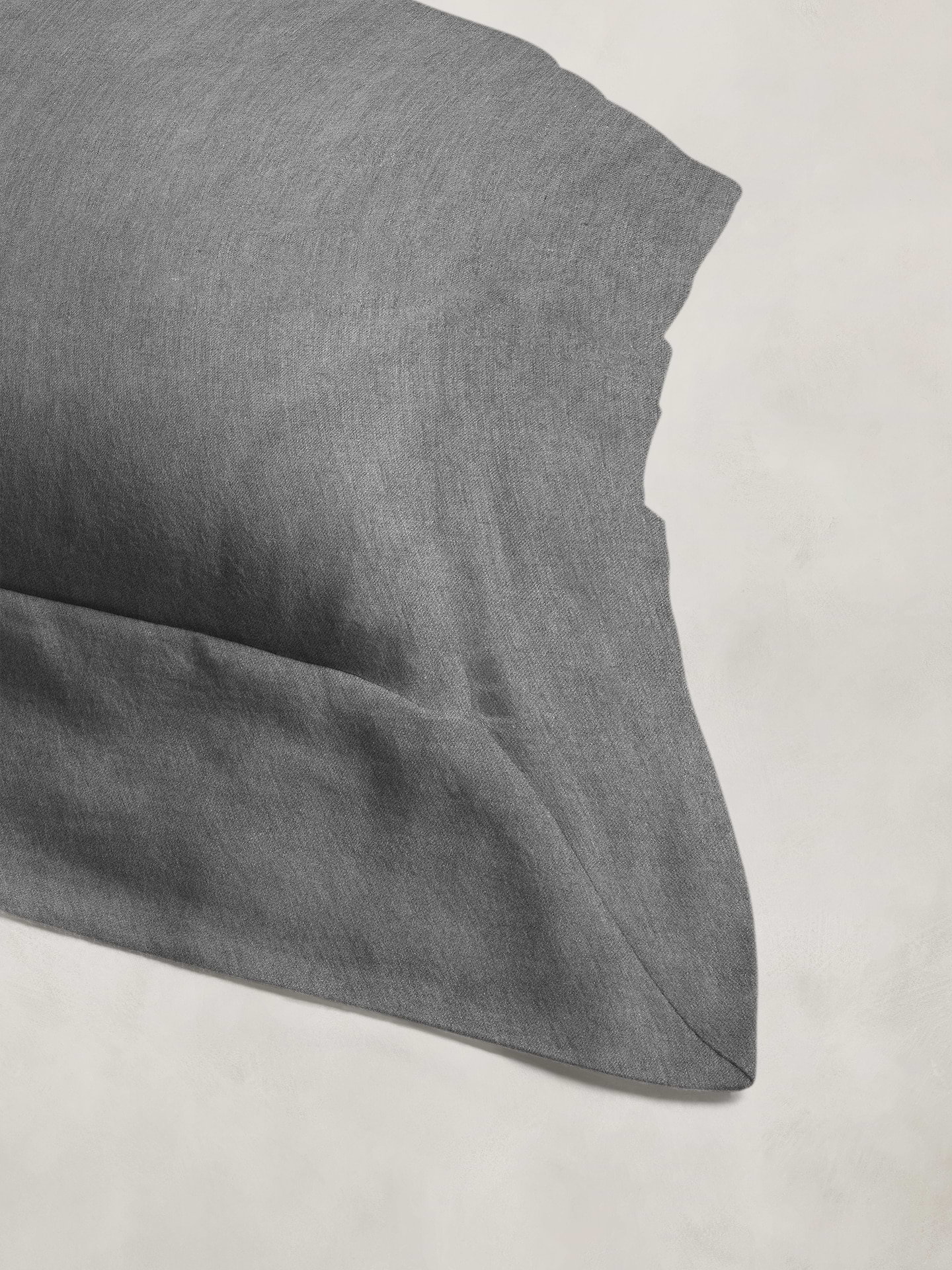 Image 5 of 8, Cotton-Cashmere-Silk Sham Set