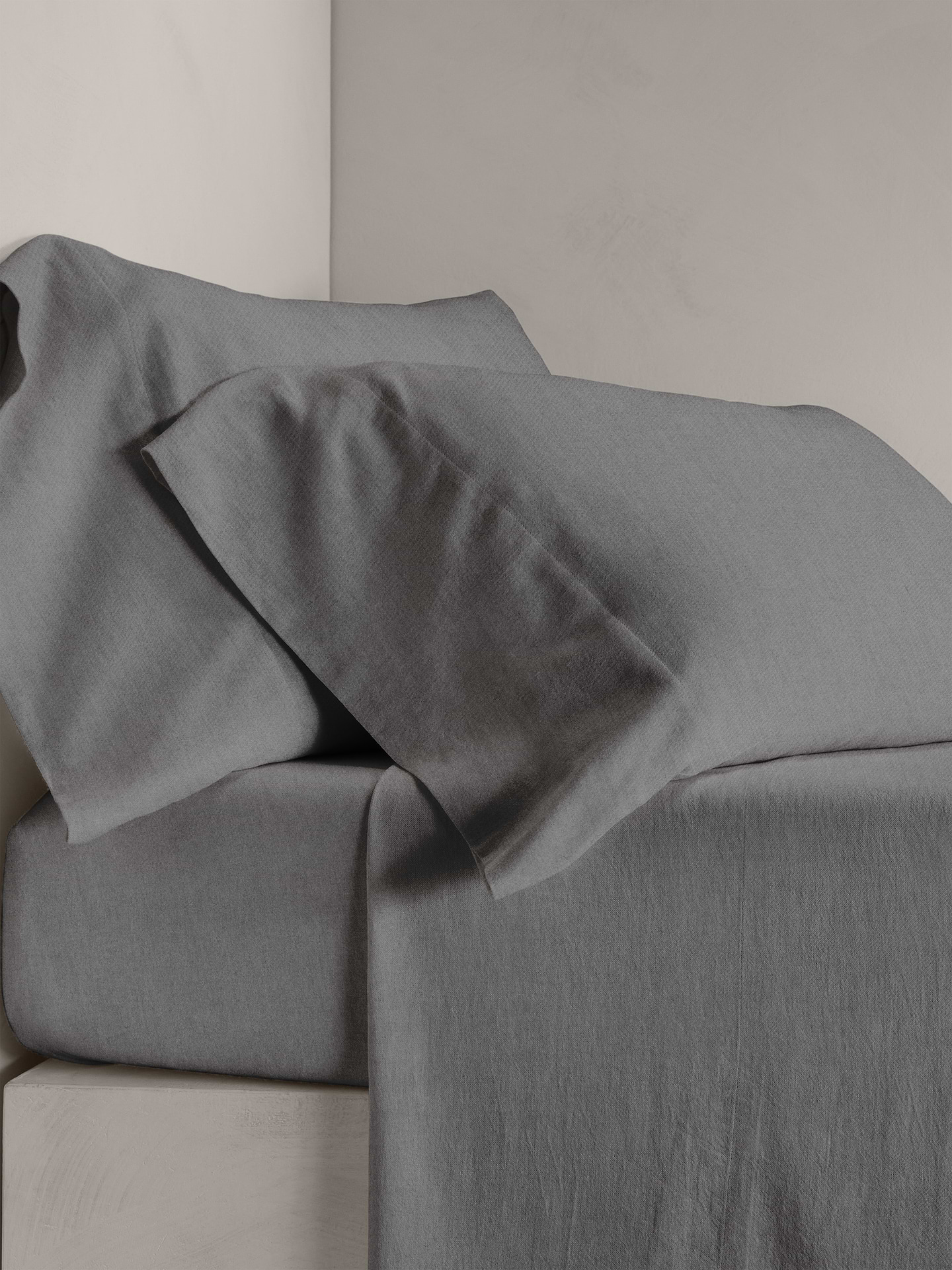 Image number 1 showing, Cotton-Cashmere-Silk Pillowcases