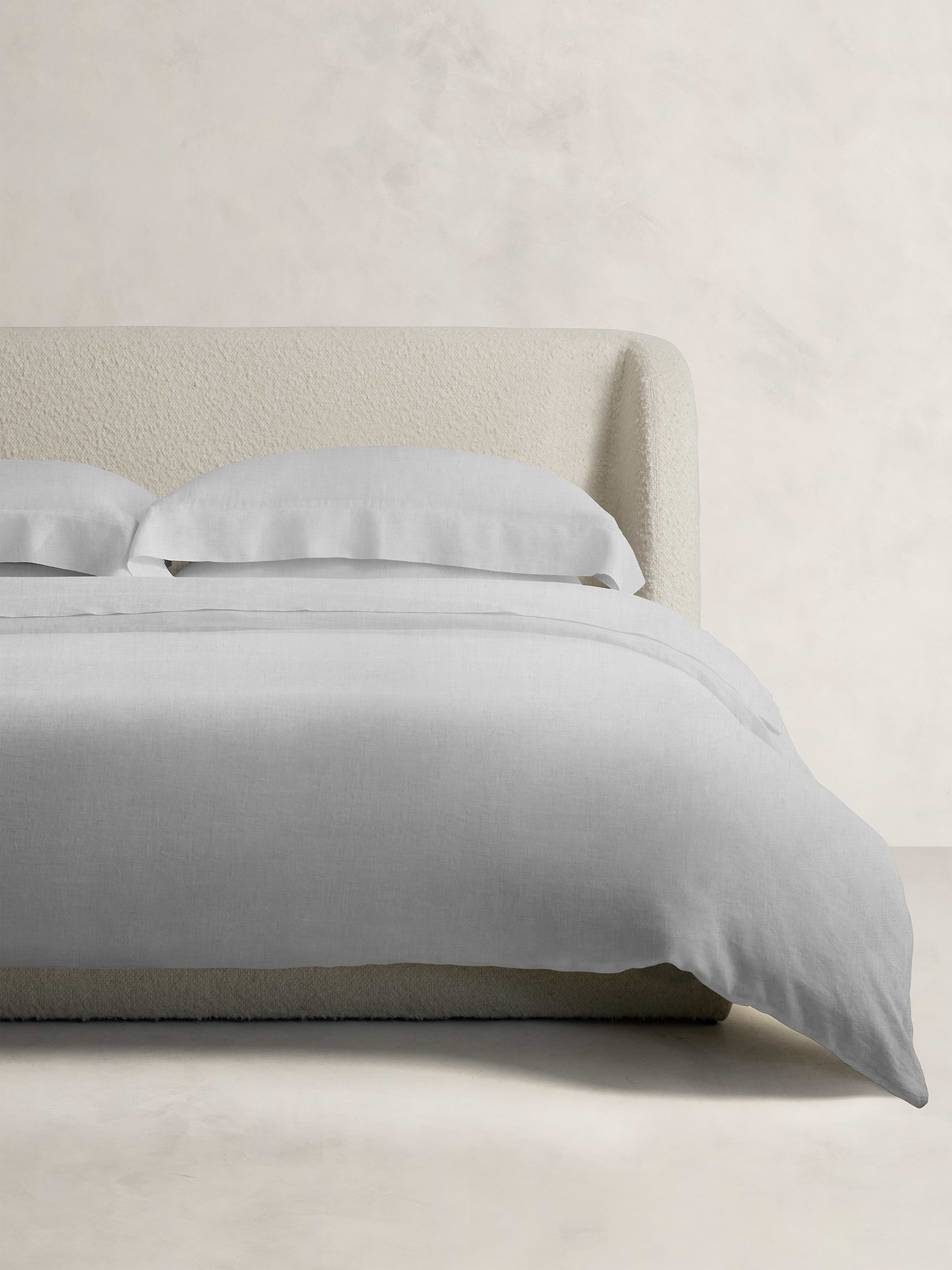 Image number 1 showing, Fine Linen Duvet Cover
