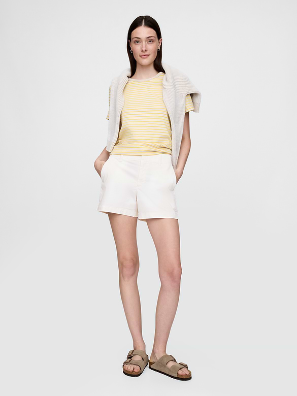 4" Downtown Khaki Shorts