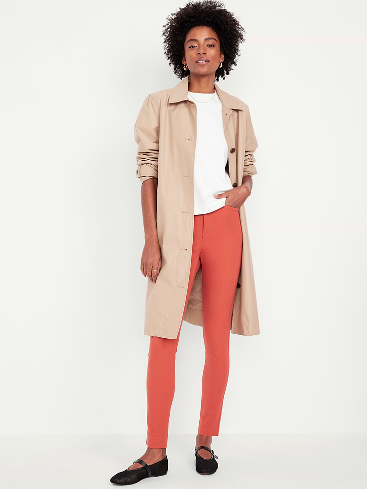 L'image numéro 1 présente Pantalon Pixie ajusté à taille haute