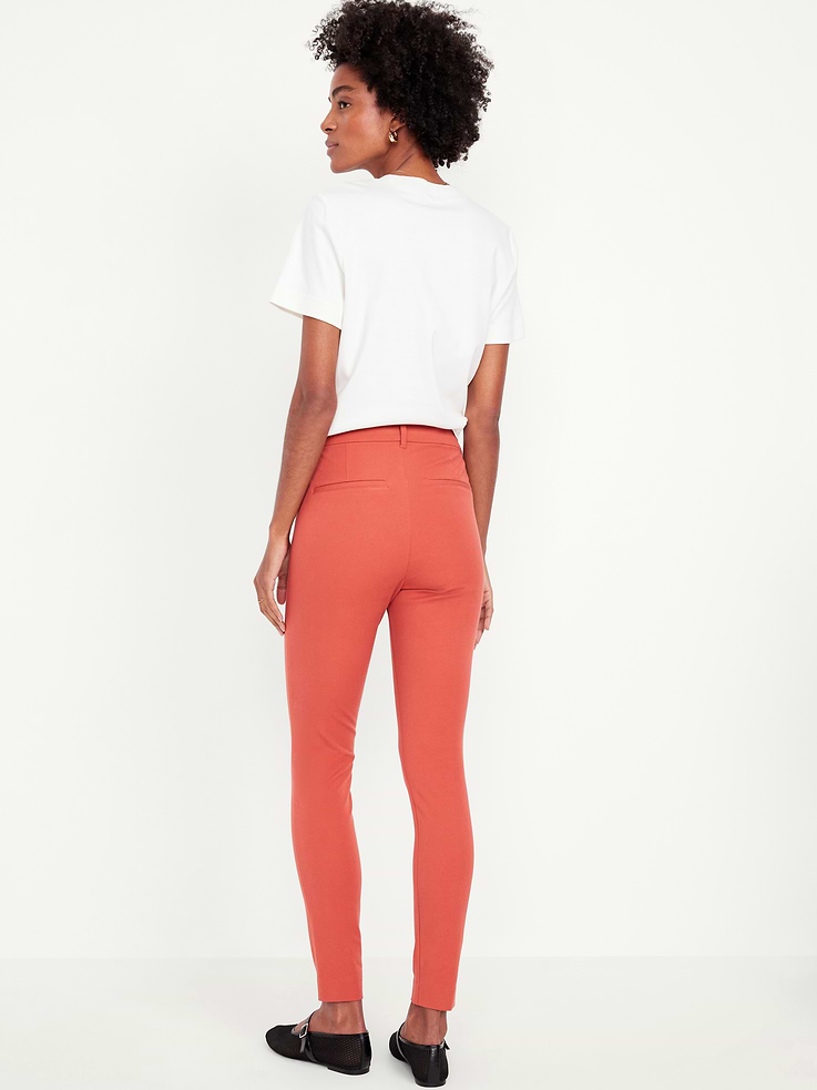 L'image numéro 3 présente Pantalon Pixie ajusté à taille haute