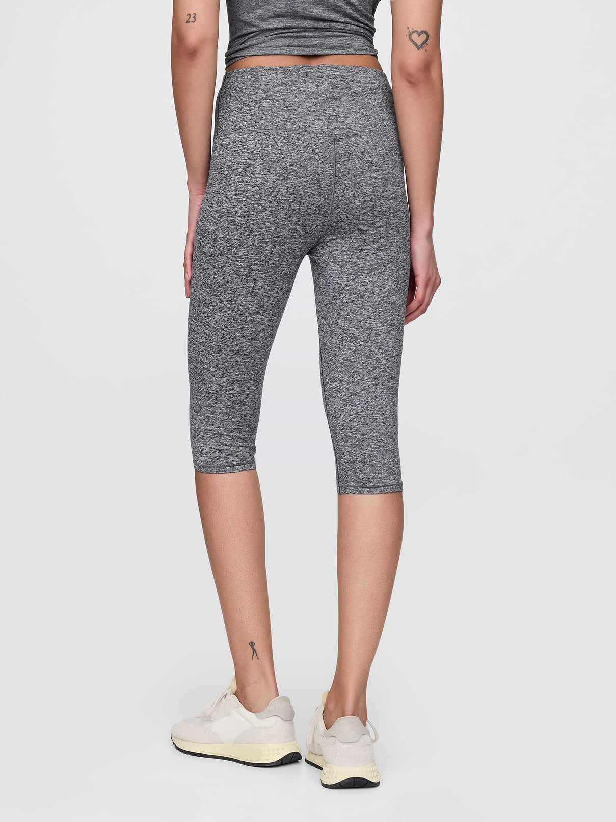 Image number 3 showing, GapFit Smooth High Rise Jersey Crop Leggings