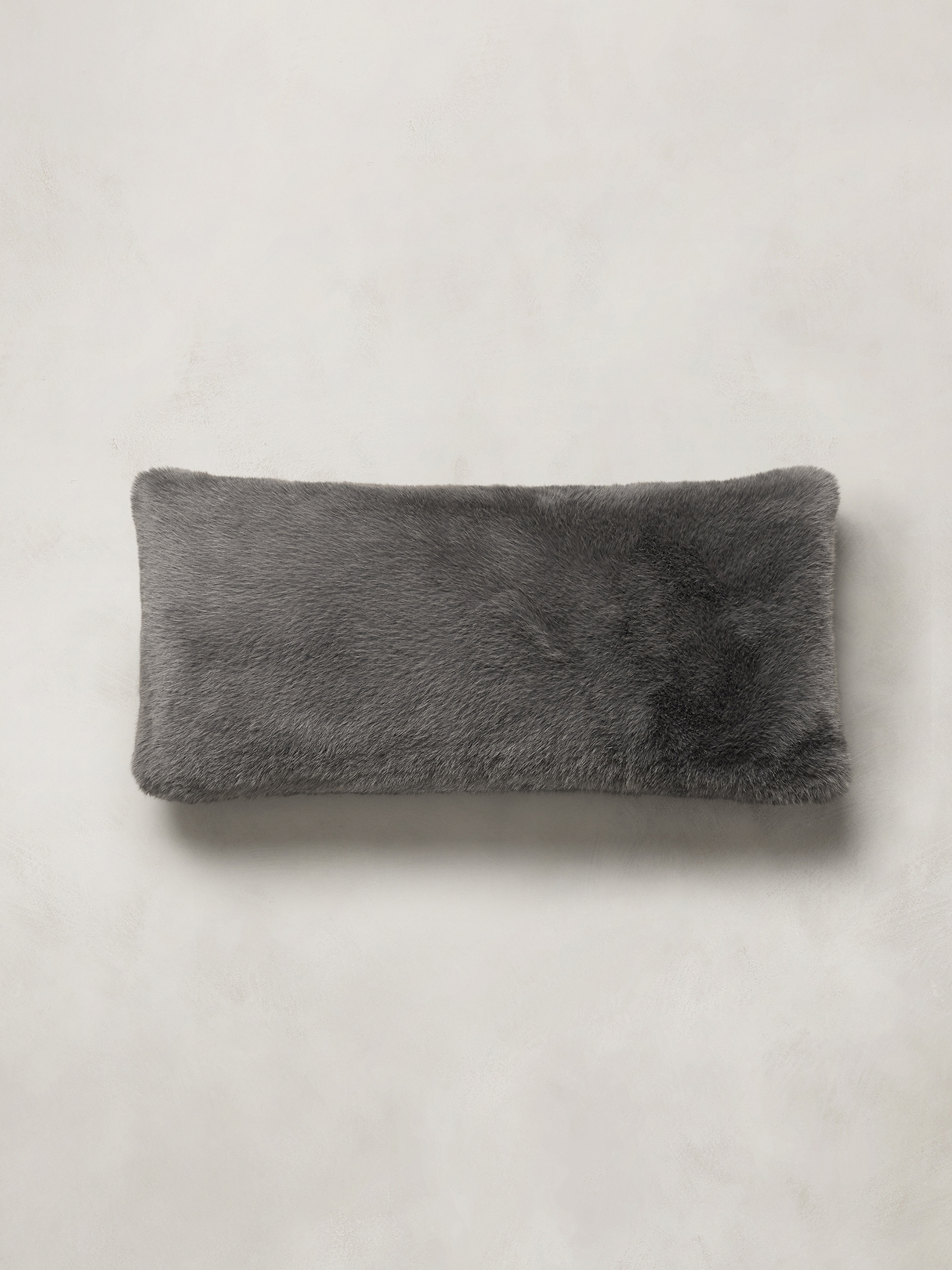 Kodiak Faux Fur Pillow | Banana Republic