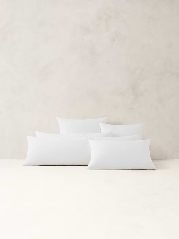 Down Alternative Pillow Insert