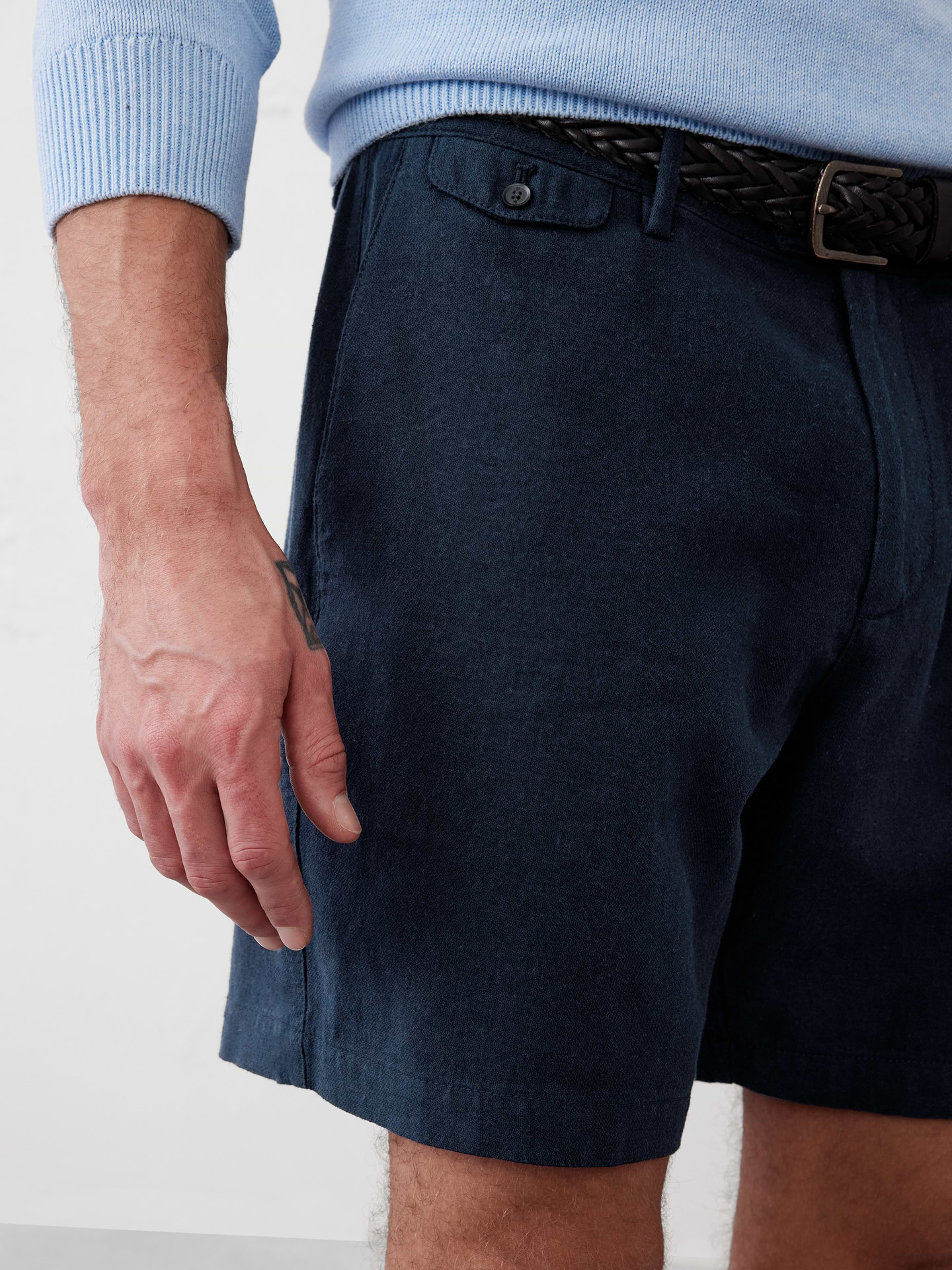 Image number 3 showing, 7" Linen-Blend Short