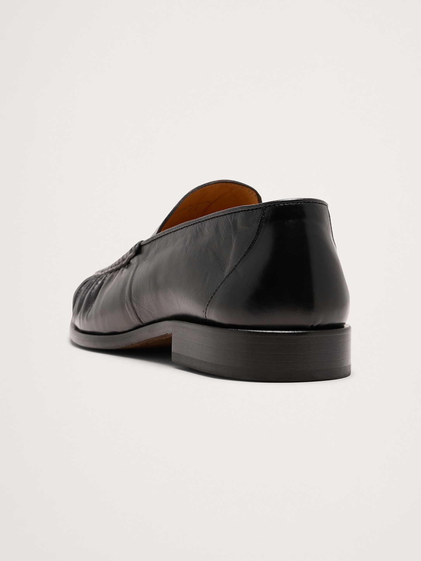 L'image numéro 4 présente Flâneurs en cuir à bout mocassin