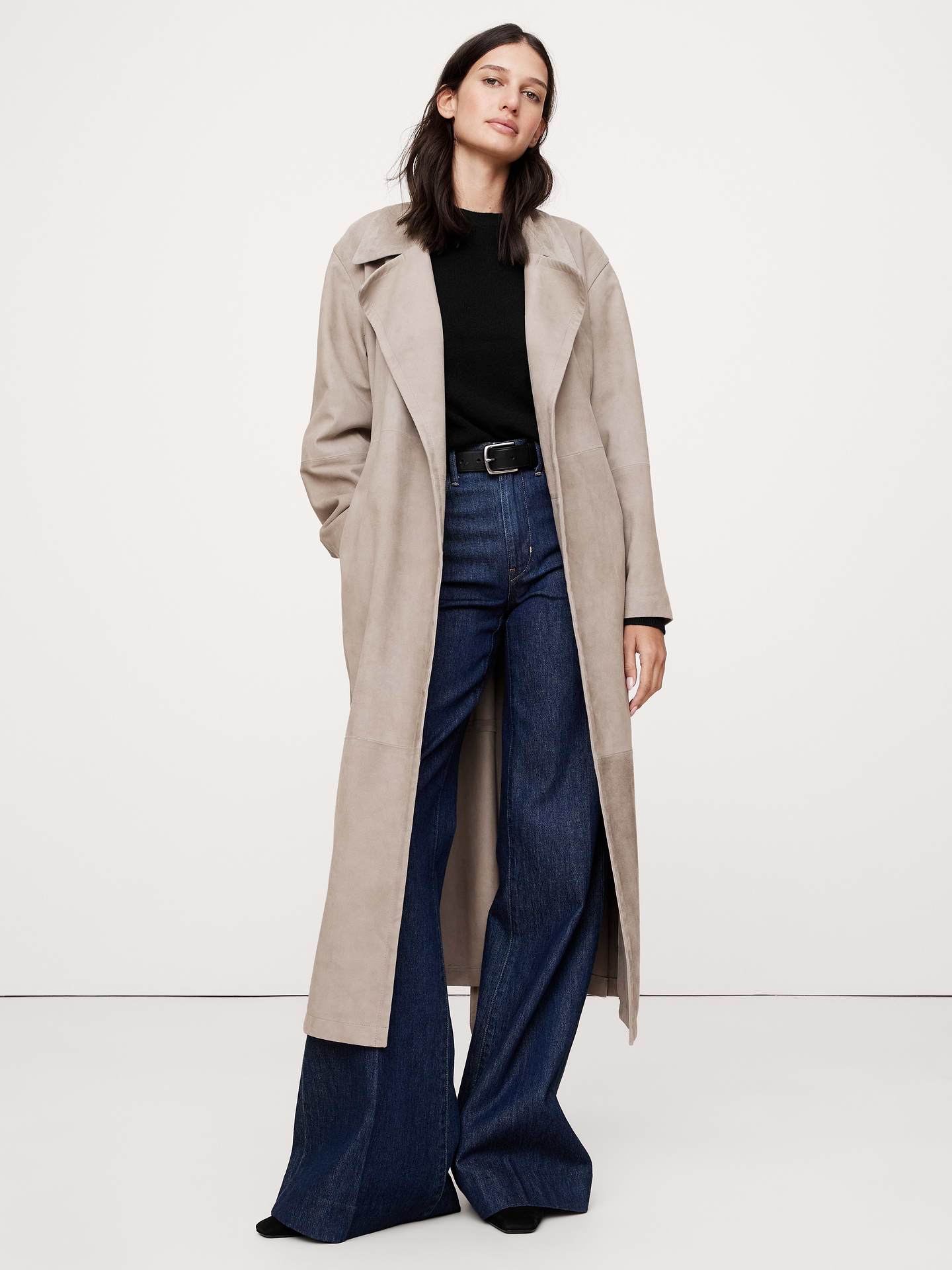 Image number 3 showing, Lightweight Cashmere Crew-Neck Sweater