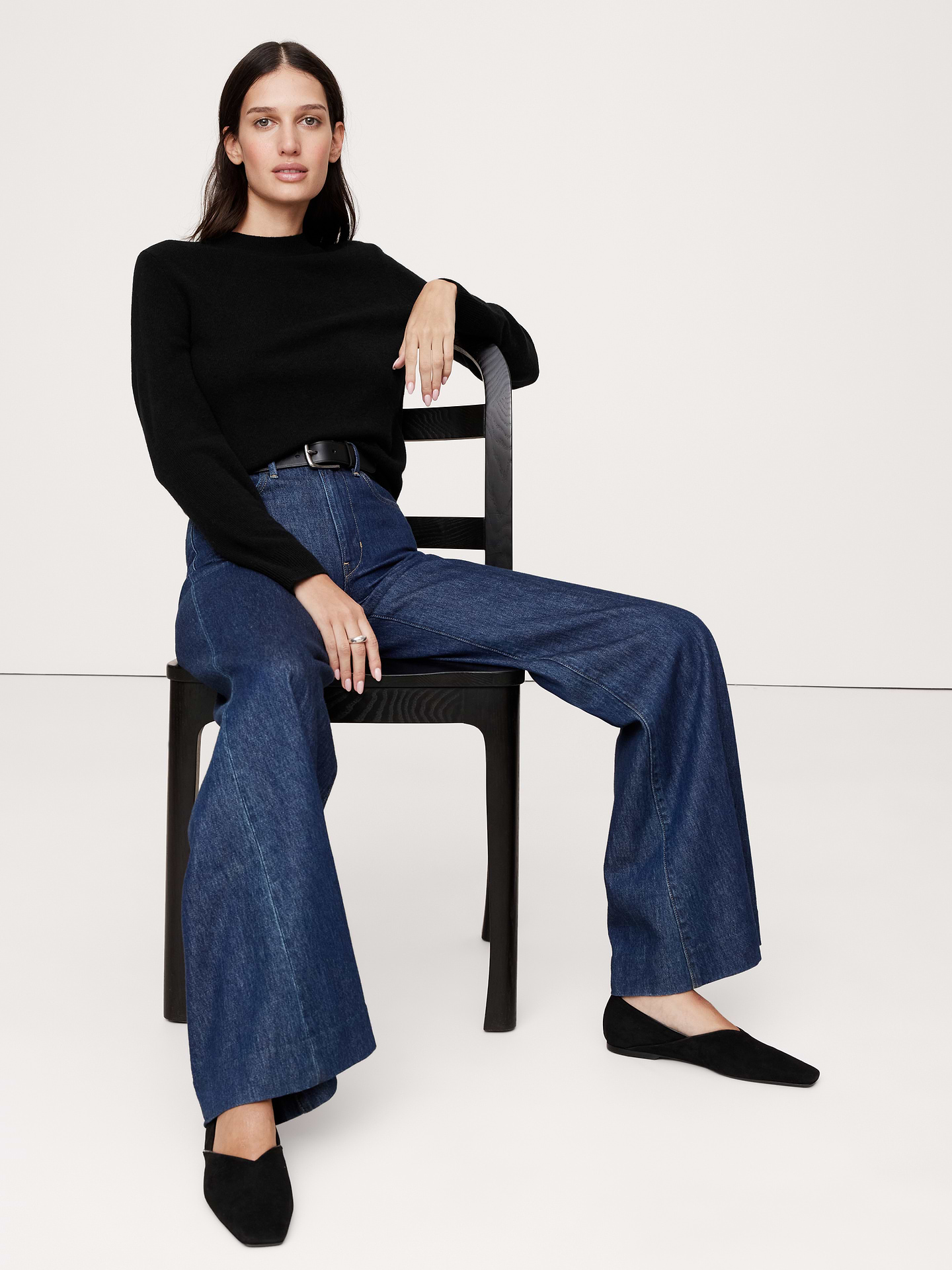 Image number 1 showing, Lightweight Cashmere Crew-Neck Sweater