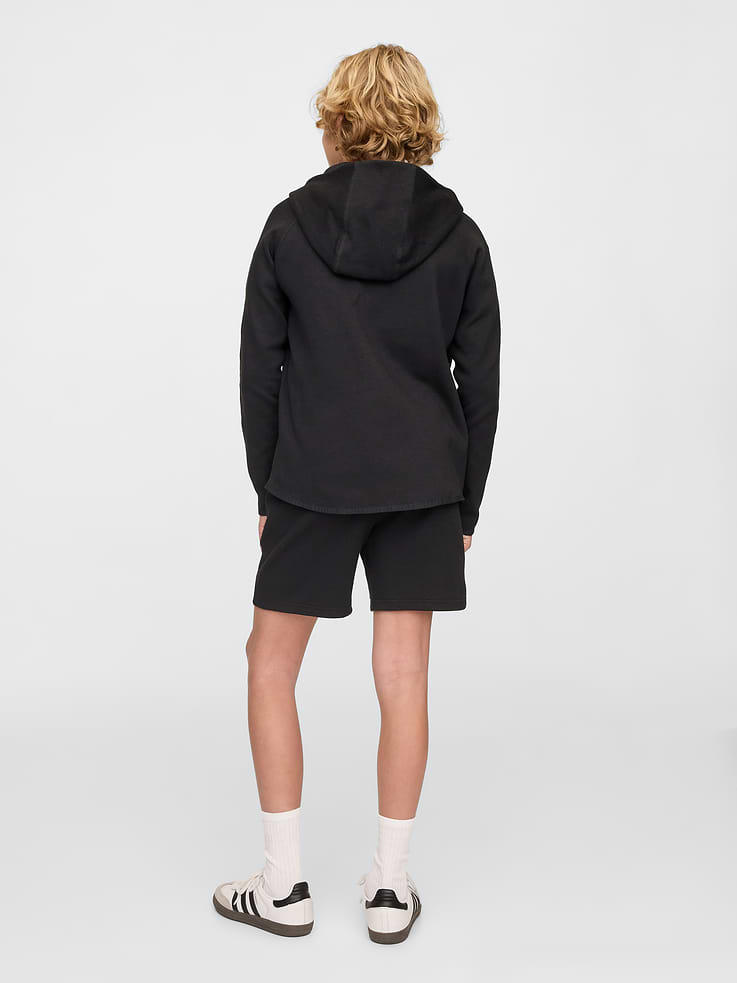 Image number 3 showing, Kids GapFit 5" Fit Tech Shorts
