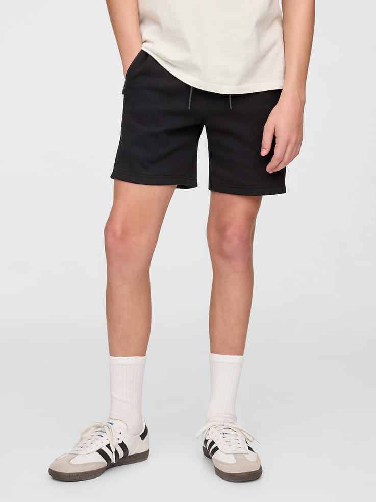 Image number 4 showing, Kids GapFit 5" Fit Tech Shorts