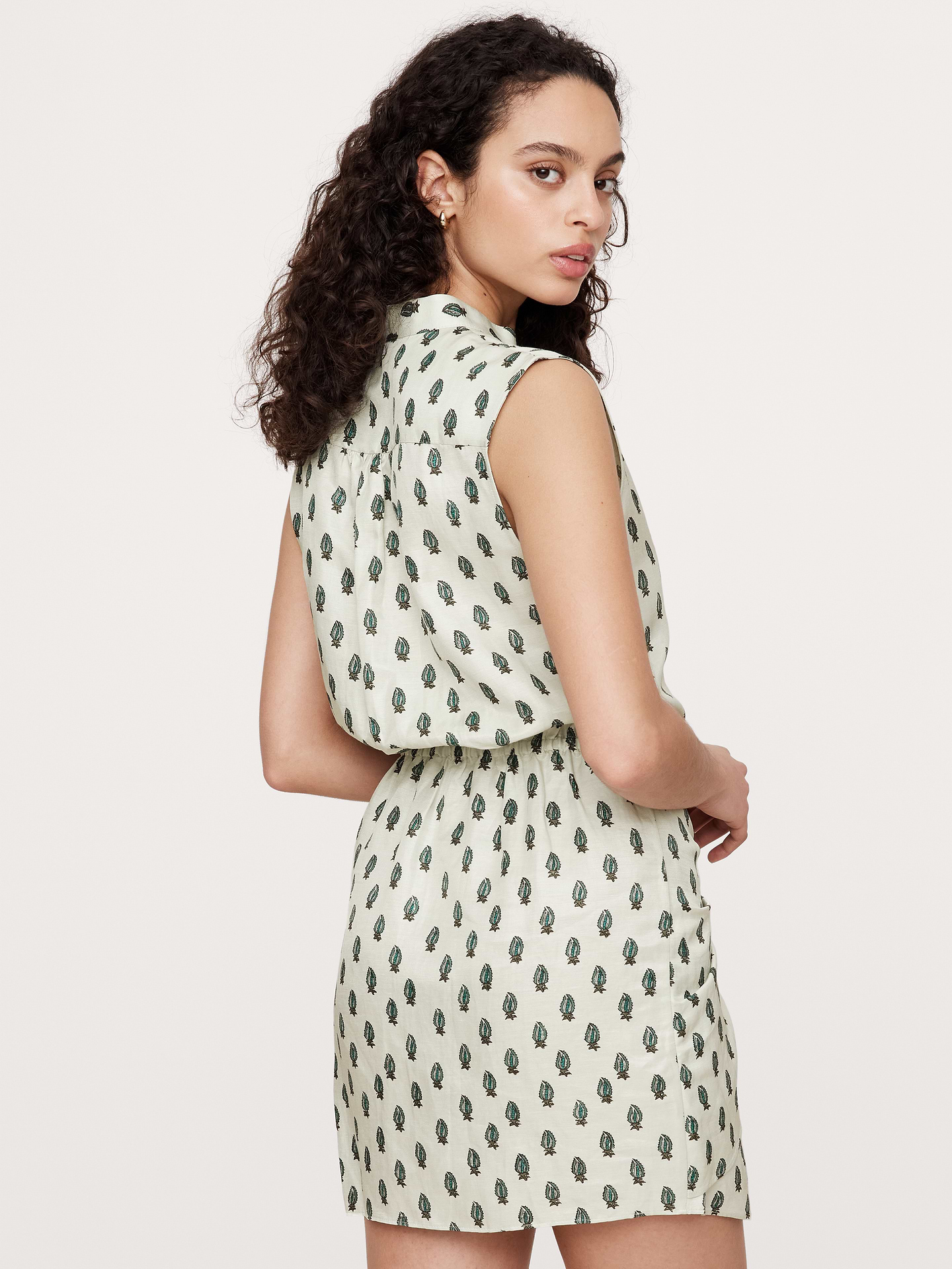 Image number 3 showing, Viscose-Linen Twisted Shirt Dress