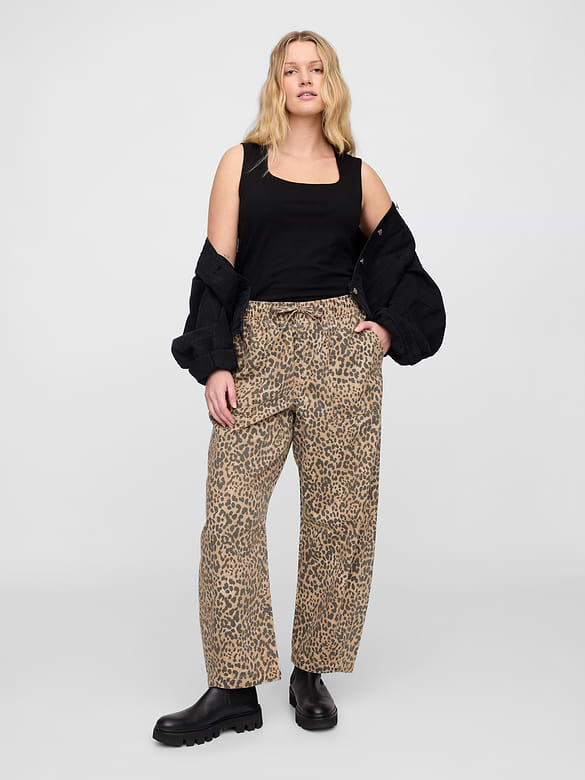 Mid Rise Soft Pull-On Barrel Jeans