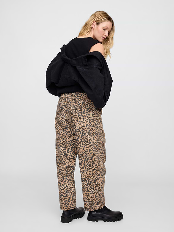 Mid Rise Soft Pull-On Barrel Jeans