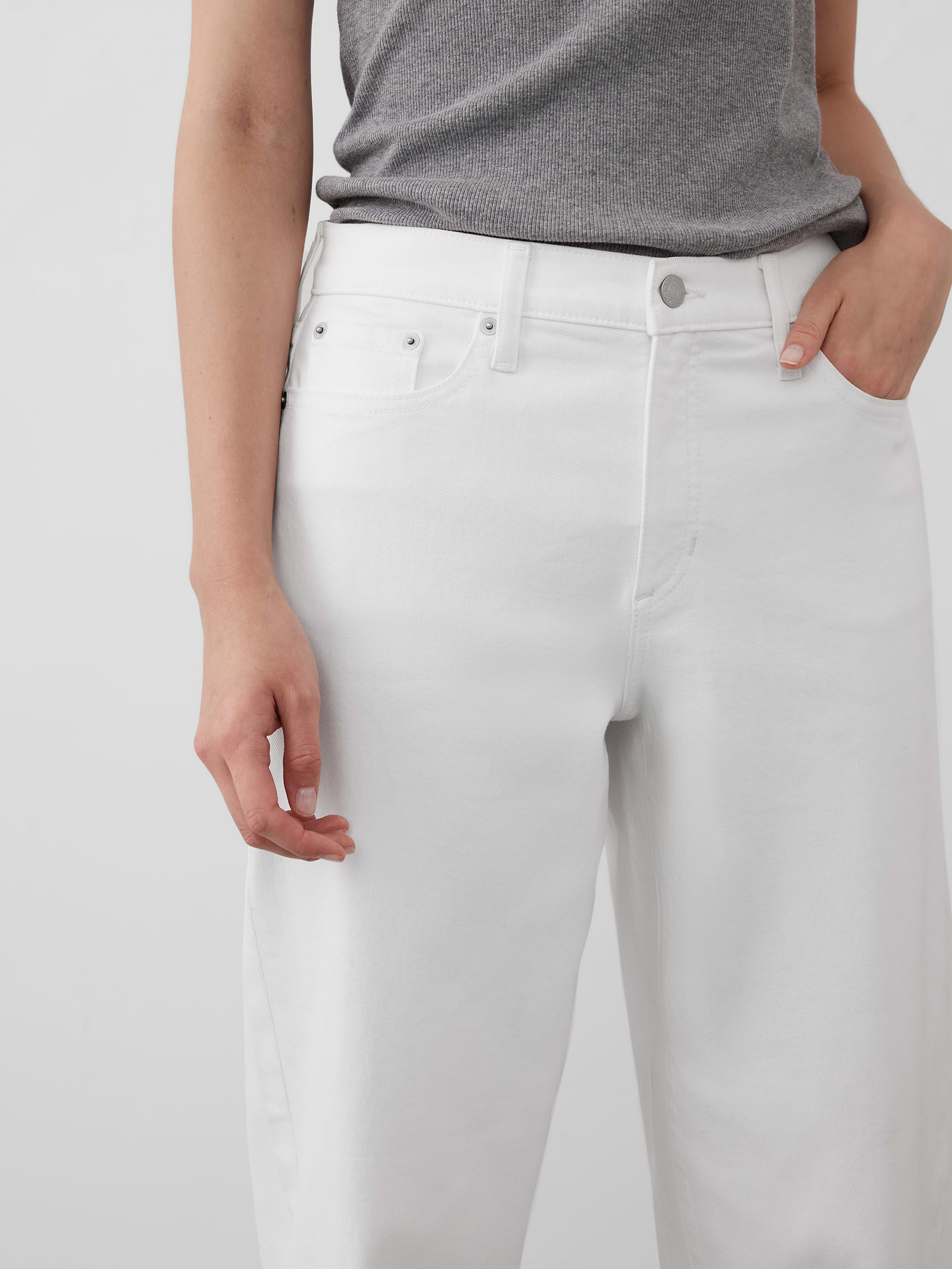 Image number 3 showing, Slim Barrel High-Rise Jean