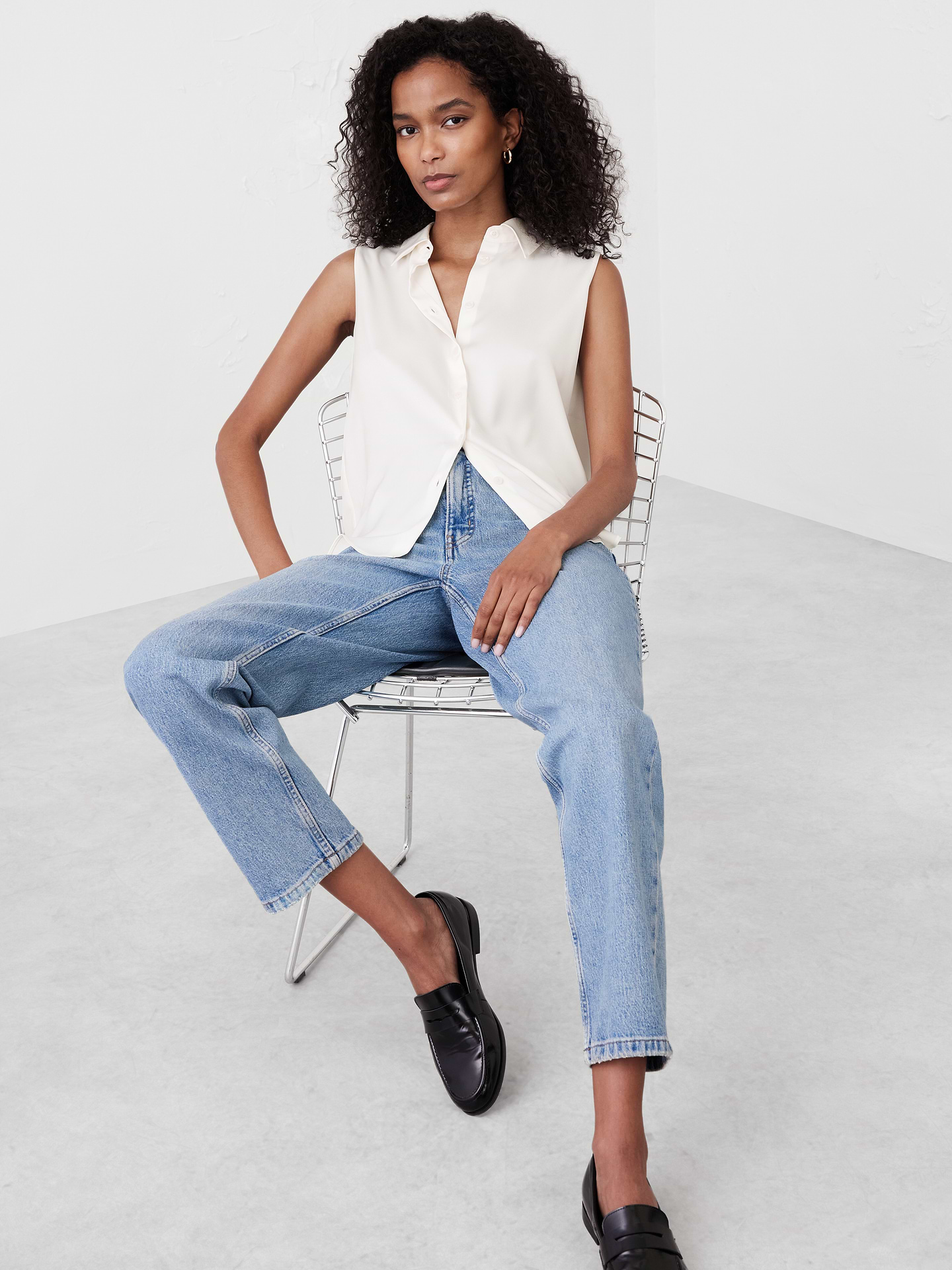 Image number 1 showing, Silky Collared Top