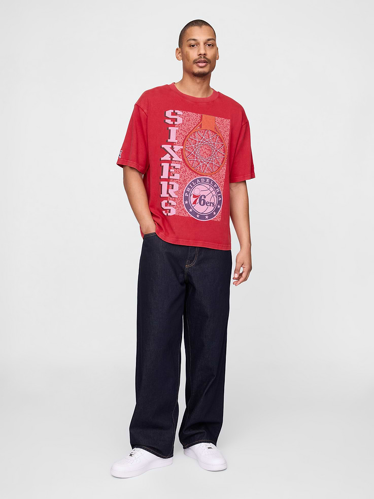 Image number 2 showing, NBA Philadelphia Sixers Graphic T-Shirt