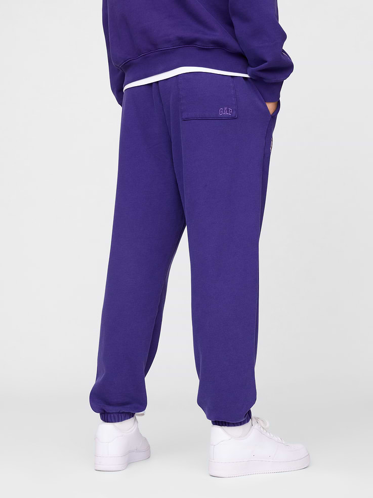 Image number 4 showing, NBA Los Angeles Lakers Logo Heavyweight Joggers