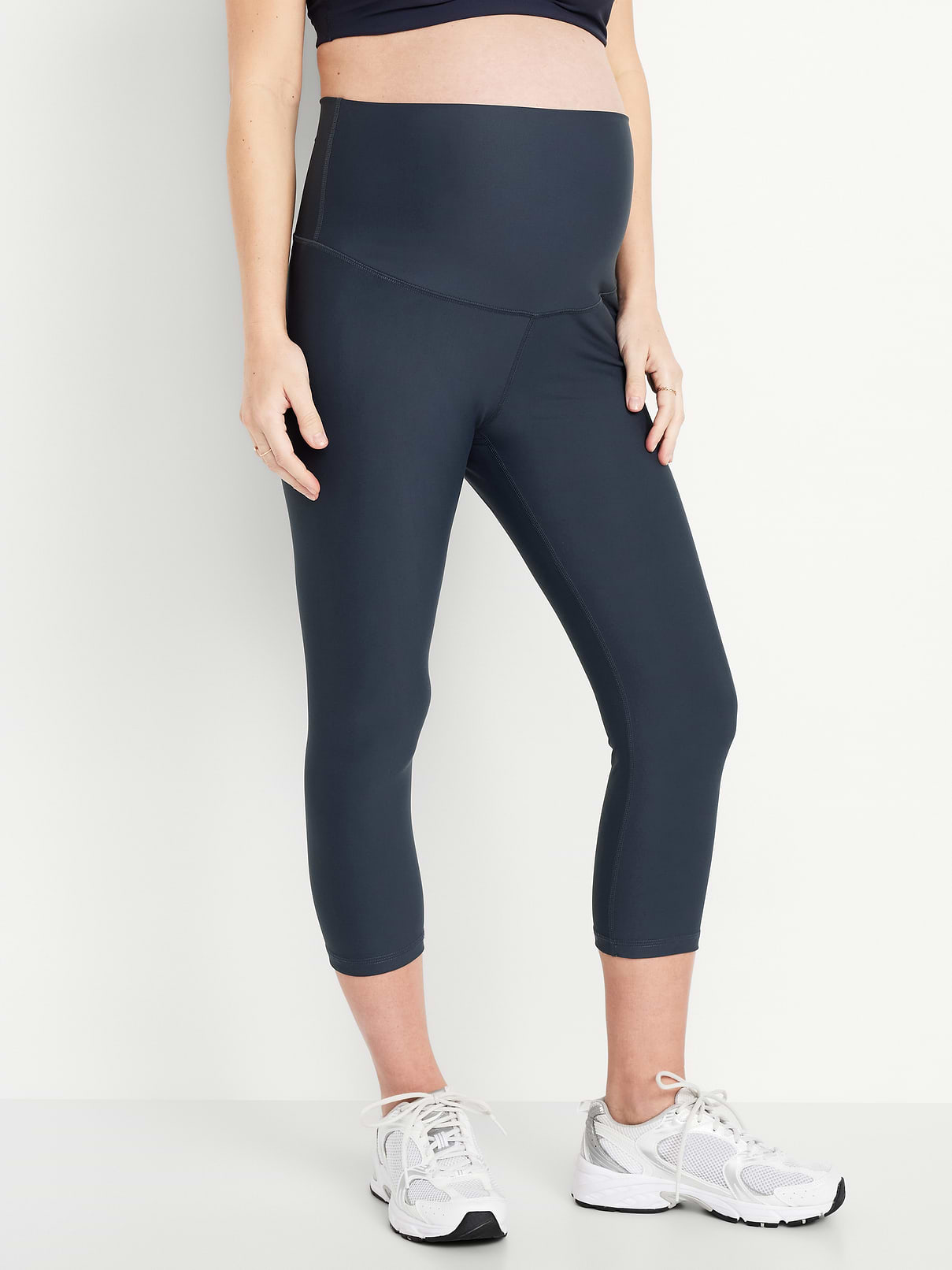 L'image numéro 1 présente Legging Powersoft longueur cheville à panneau couvrant de Maternité