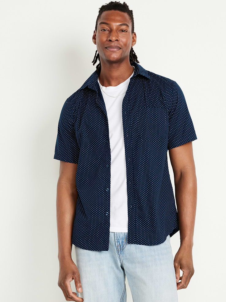 Image number 1 showing, Classic Fit Everyday Pocket Shirt