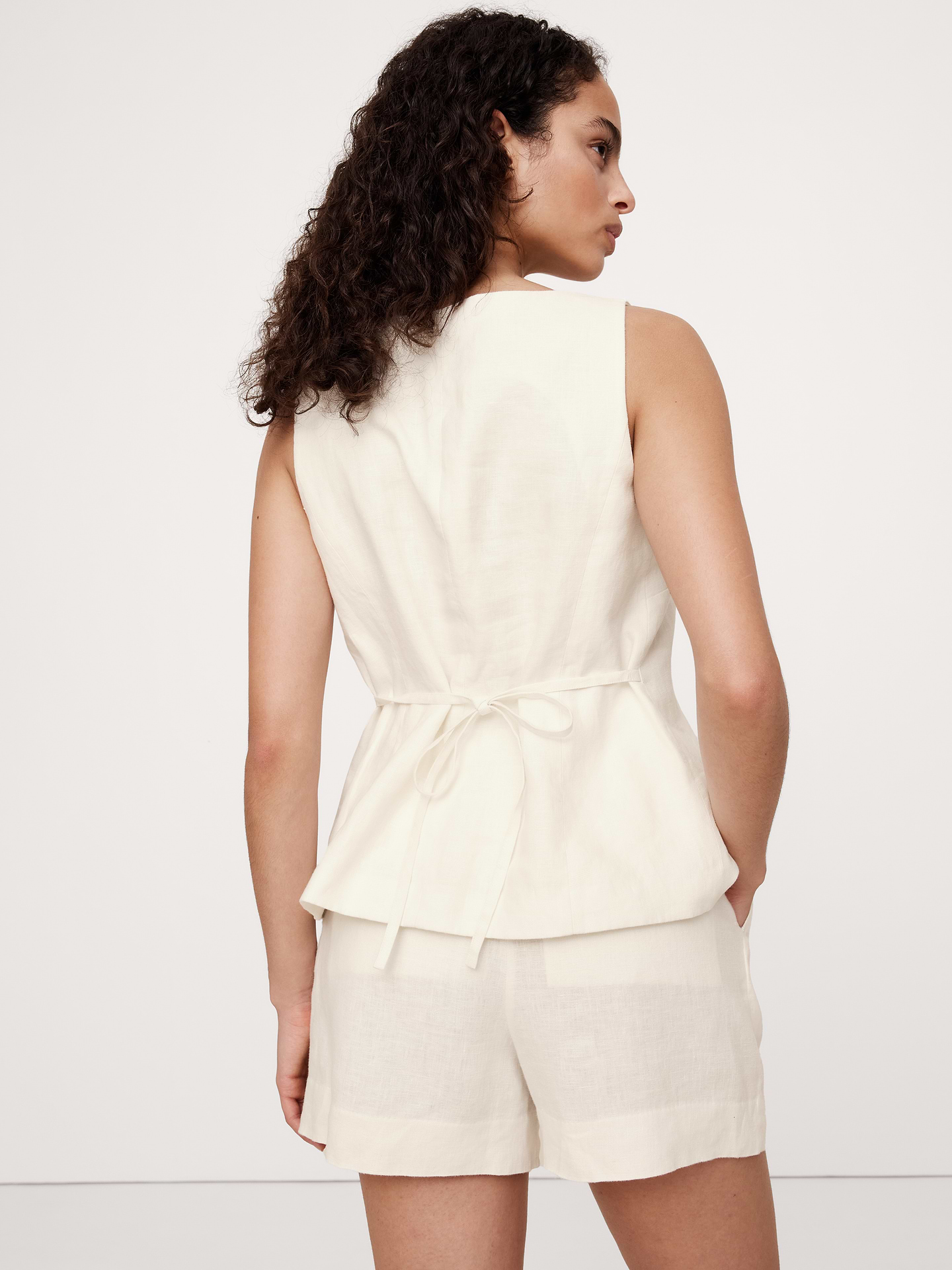 Image number 6 showing, Linen Square-Neck Long Vest