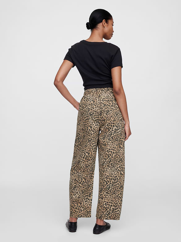 Mid Rise Soft Pull-On Barrel Jeans
