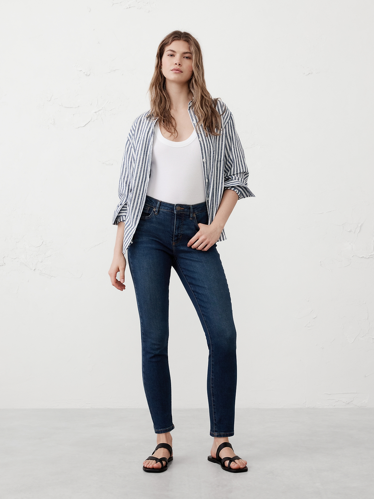 Curvy Mid-Rise Skinny Jean | Banana Republic Factory