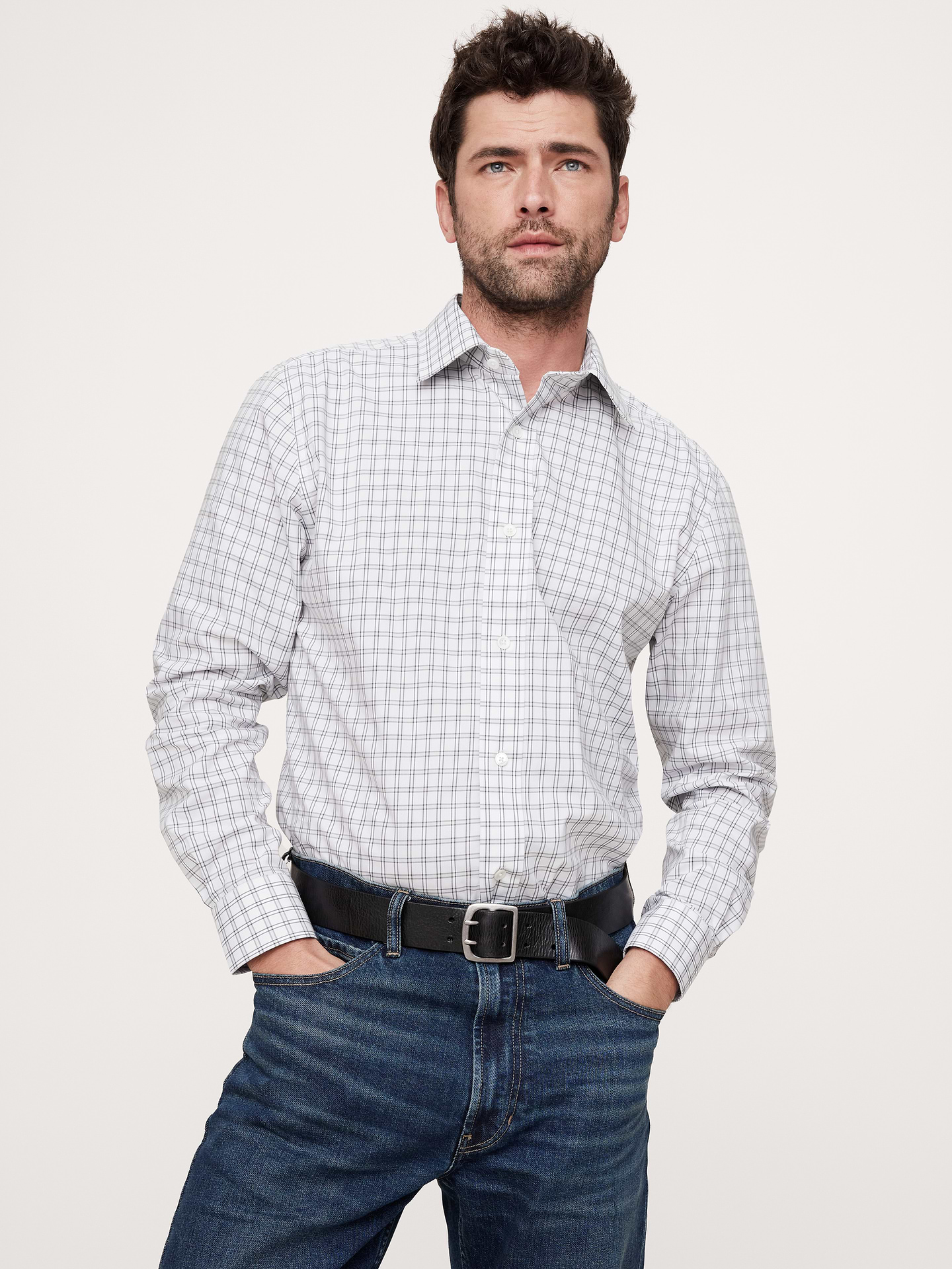L'image numéro 1 présente Chemise standard habillée infroissable