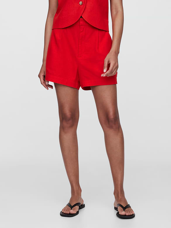Linen-Blend Pleated Shorts