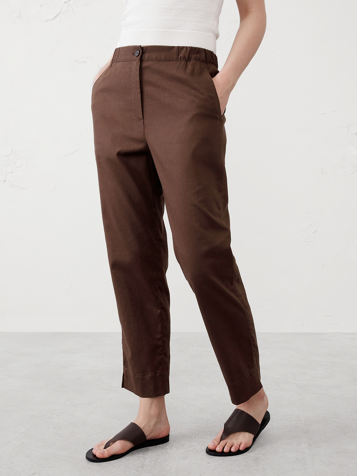 Tapered Linen-Blend Pull-On Pant | Banana Republic Factory