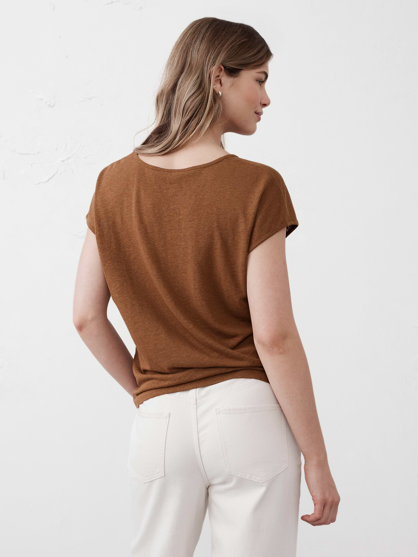 Image number 2 showing, Linen-Blend Top