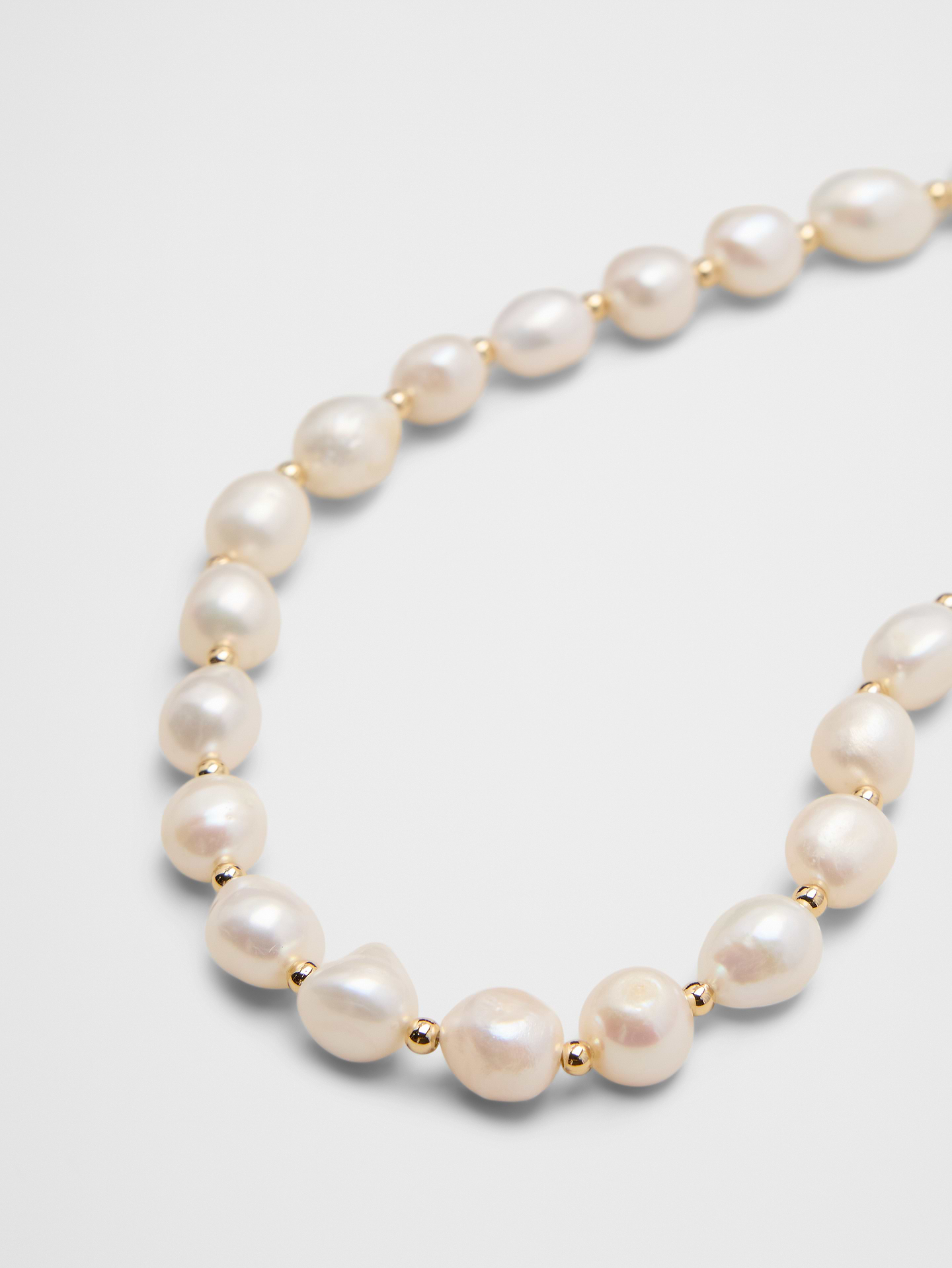 Image 3 of 3, Pearl Necklace