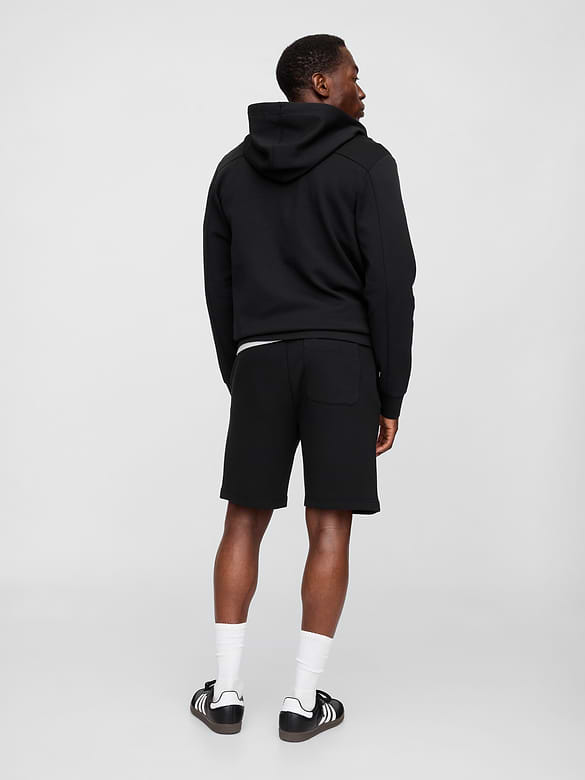 GapFit 8" Performance Shorts