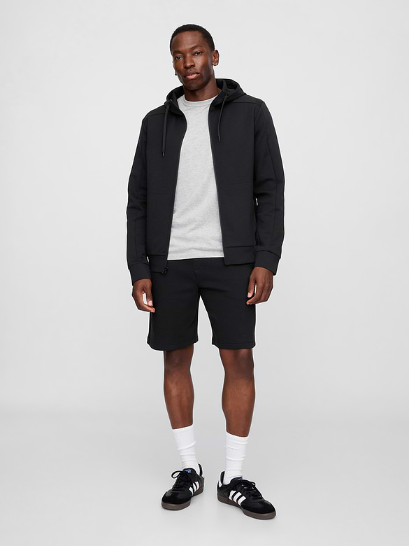GapFit 8" Performance Shorts