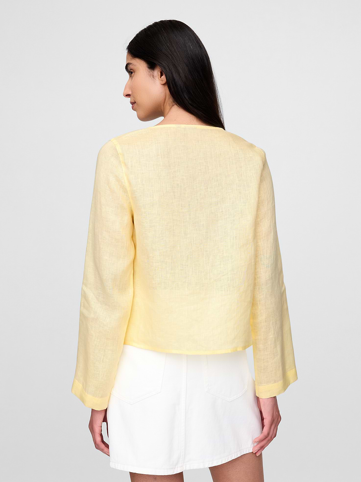 L'image numéro 2 présente Chemise nouée sur le devant en 100 % lin