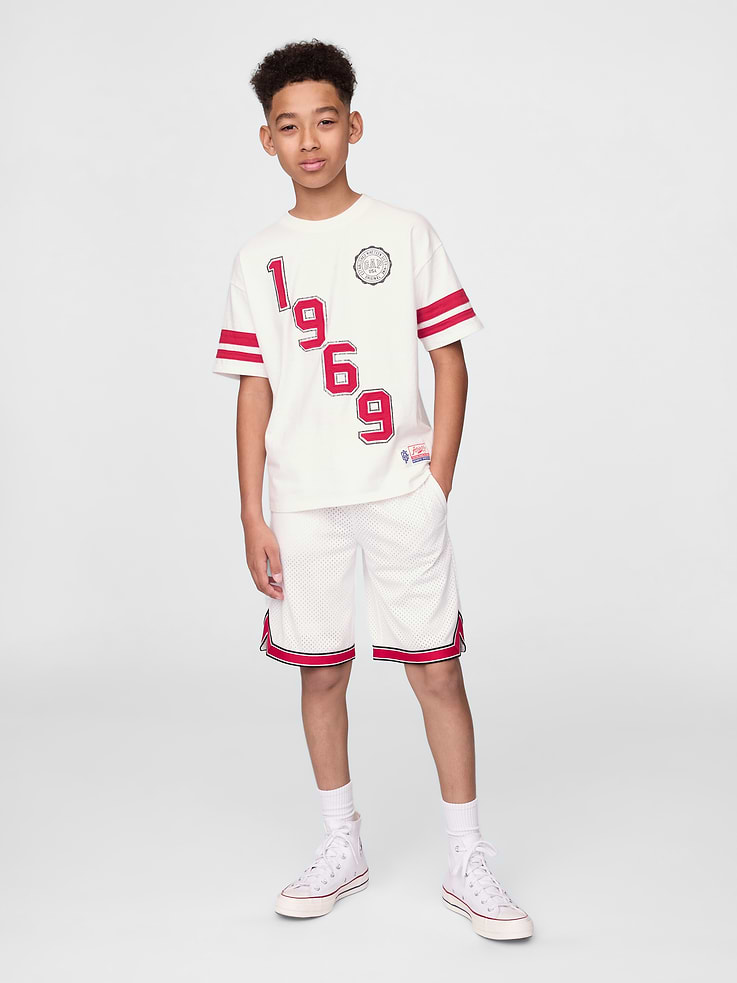 Image number 1 showing, Kids GapFit 8.5" Mesh Pull-On Shorts