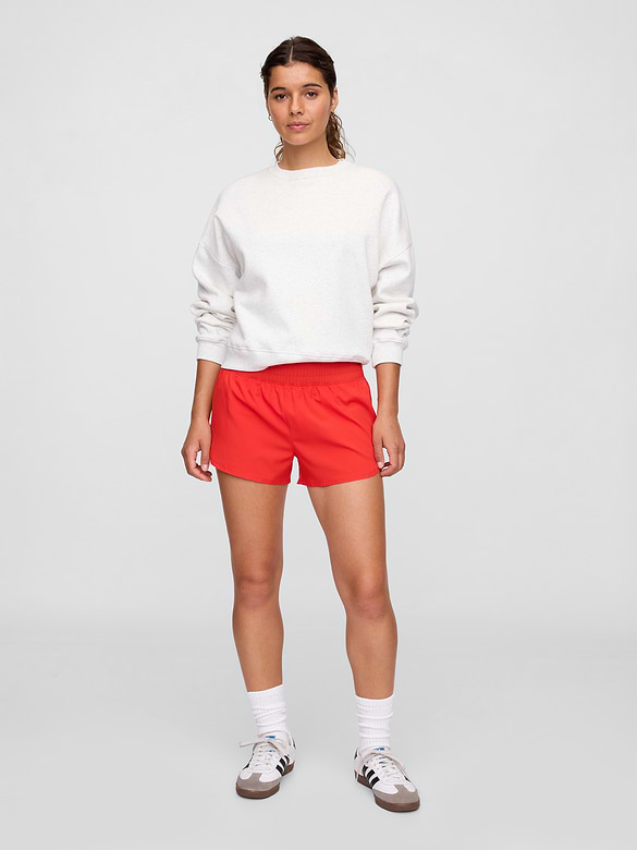 GapFit 3" Mid Rise Runaround Shorts