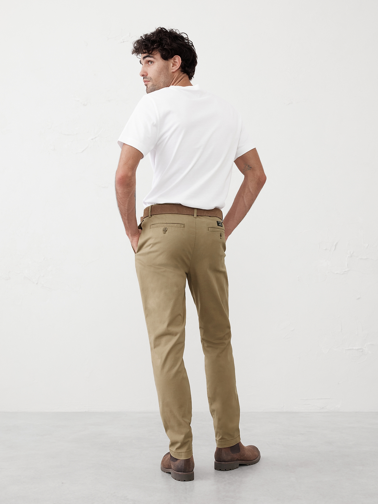 Slim Lived-In Chino | Banana Republic Factory