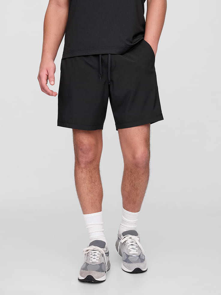 Image 3 of 4, GapFit 7" Lined Athletic Shorts