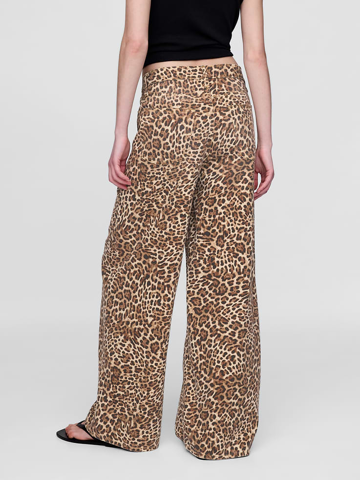 Image number 4 showing, Mid Rise UltraSoft Leopard Baggy Jeans