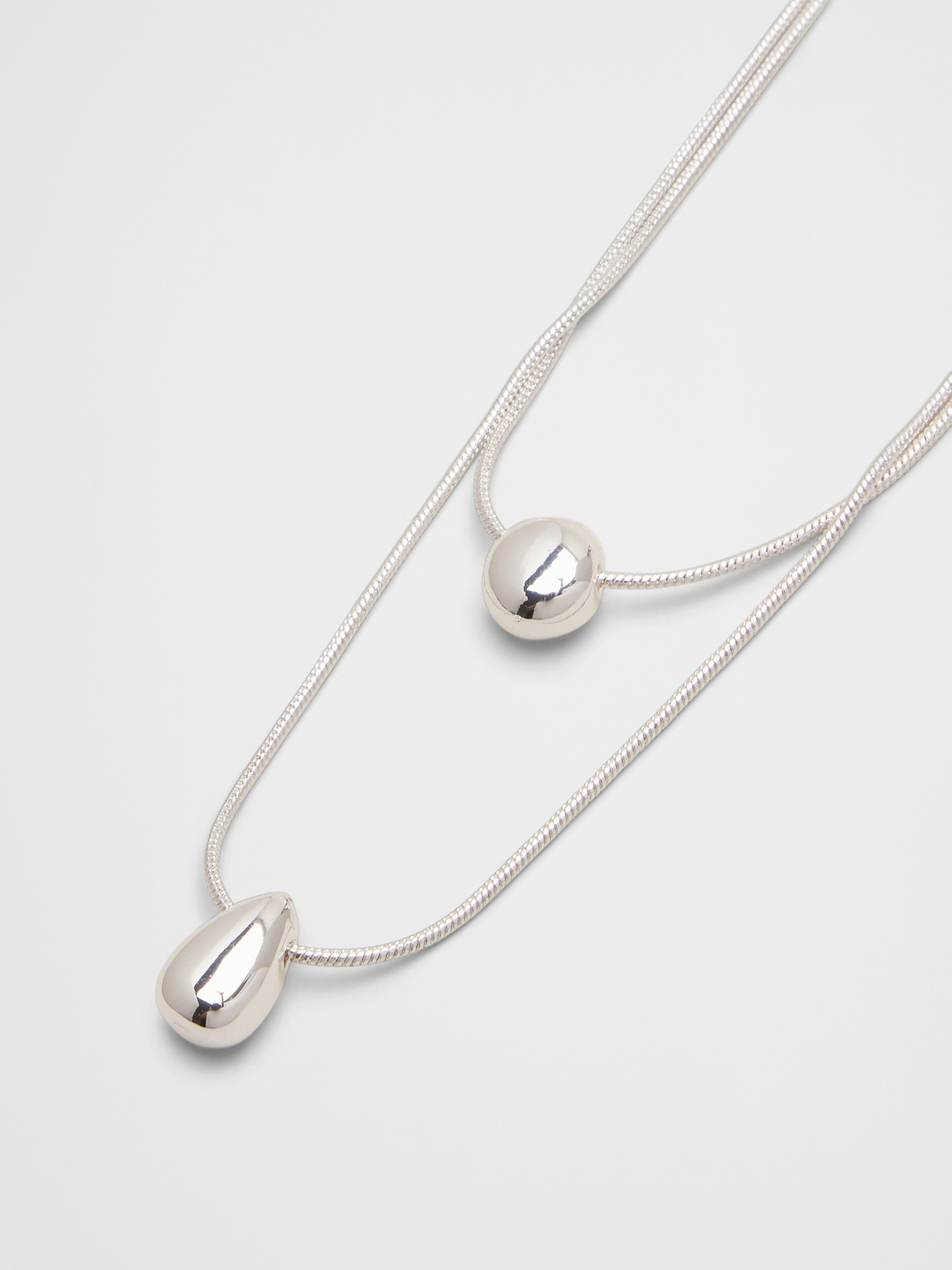 Layered Metal Pendant Necklace | Banana Republic Factory