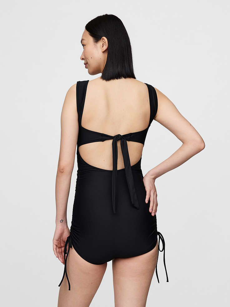 L'image numéro 2 présente Maillot de bain une-pièce noué au dos de Maternité