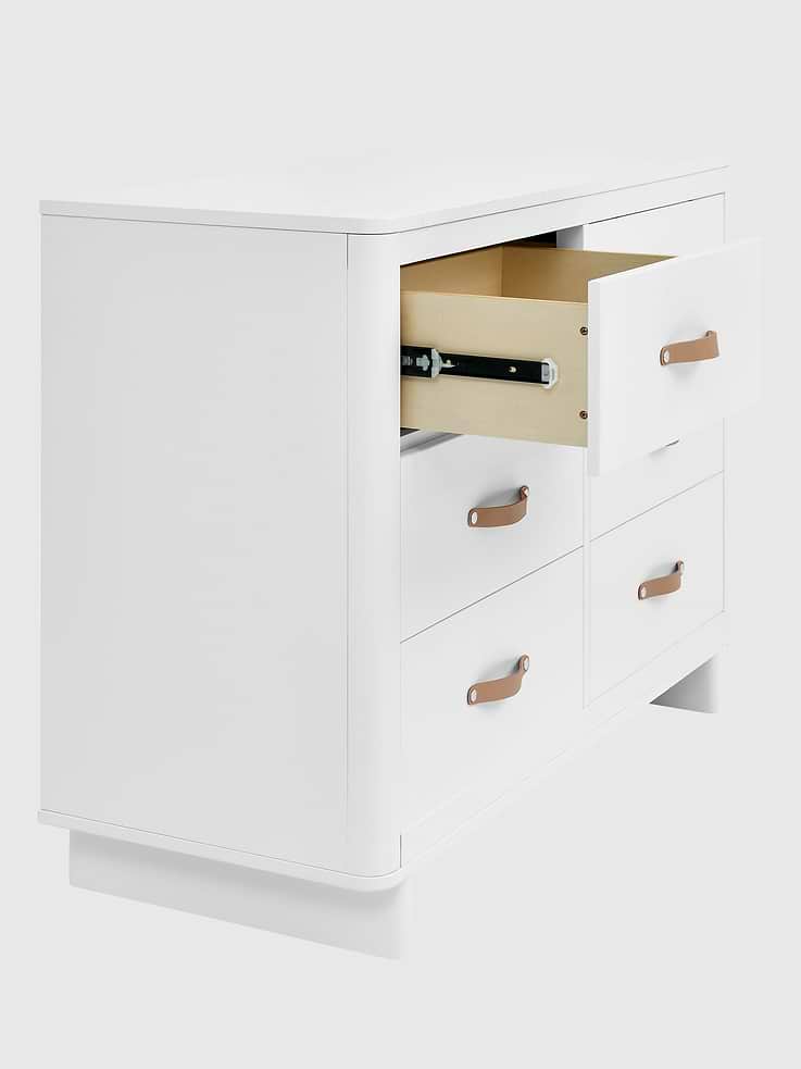 Image number 4 showing, babyGap Skye 6 Drawer Dresser